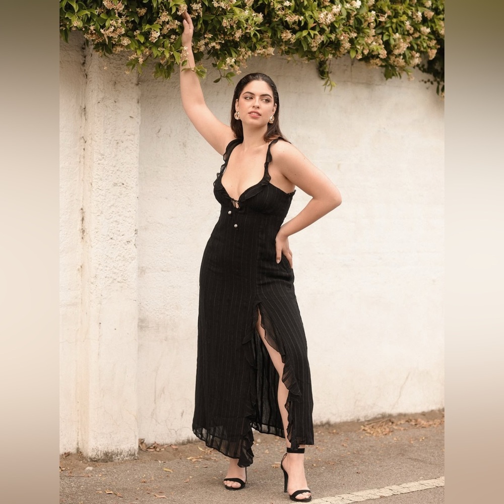 MEW ZARA BLOGGERS FAVOURITE DRESS Zara Black Backless Dress